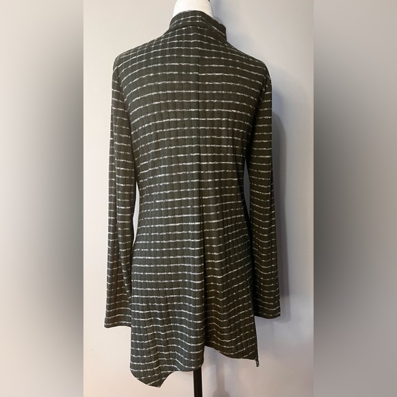 LOGO Lori Goldstein Striped Turtleneck w/ Uneven Bottom: Styling!! - Picture 6 of 8